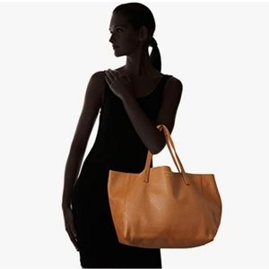 New with Tags!! Authentic Kurt Geiger London pebbled leather large tote